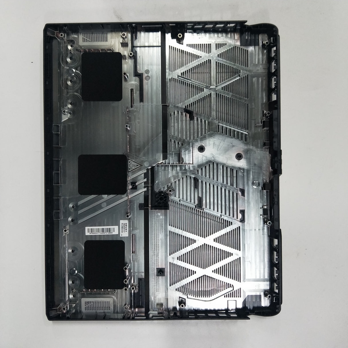 MSI LOWER CASE (307-5M3D411-TA2)