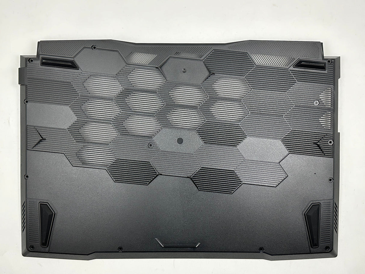 MSI LOWER CASE (307-7L1D215-F89)